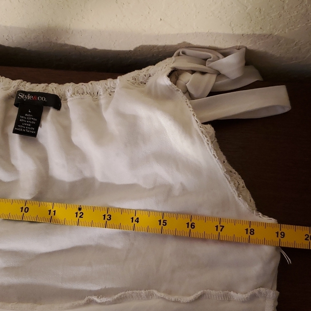 4/$20 Style & Co white crop top spaghetti strap top - Picture 9 of 10